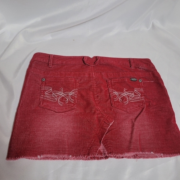 Candies Vintage Red Corduroy Mini Skirt Size 11 - Picture 5 of 10